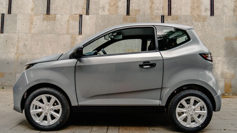 AIXAM licence-free cars e City SITU_CITPACK_SILV_PNG (102).jpg