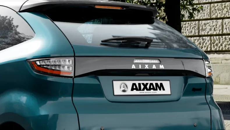 AIXAM licence-free cars Coupé CUTSPO_BLC_34AR_JPG.jpg