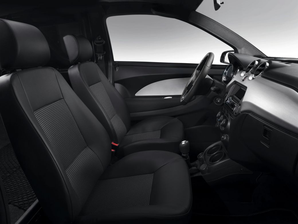 voiture sans permis aixam noir