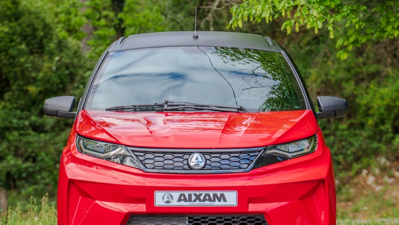 Voiture sans permis AIXAM Crossover aa Photo 2.jpg